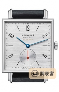 NOMOS TETRA423